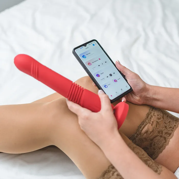 Lovense Gravity Bluetooth Automatic Thrusting Vibrating Dildo Lovense Vibrators